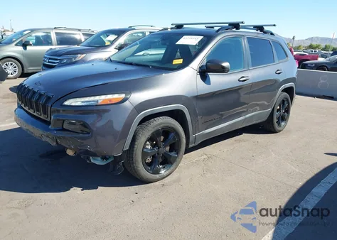 2016 Jeep Cherokee Latitude из США, поврежденный, VIN 1C4PJLCS0GW158842